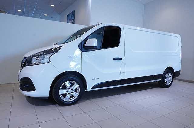 Nissan NV300